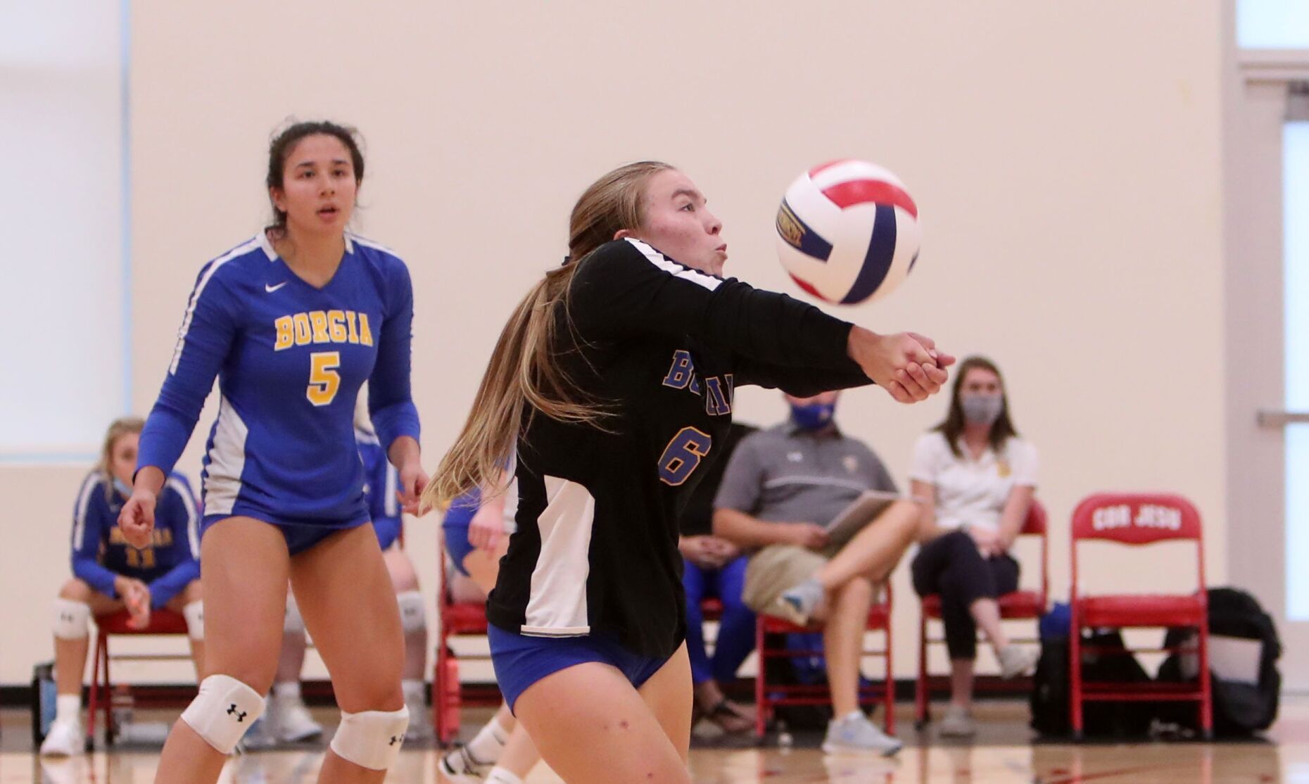 Borgia def. Cor Jesu 25-21, 25-20, 27-25